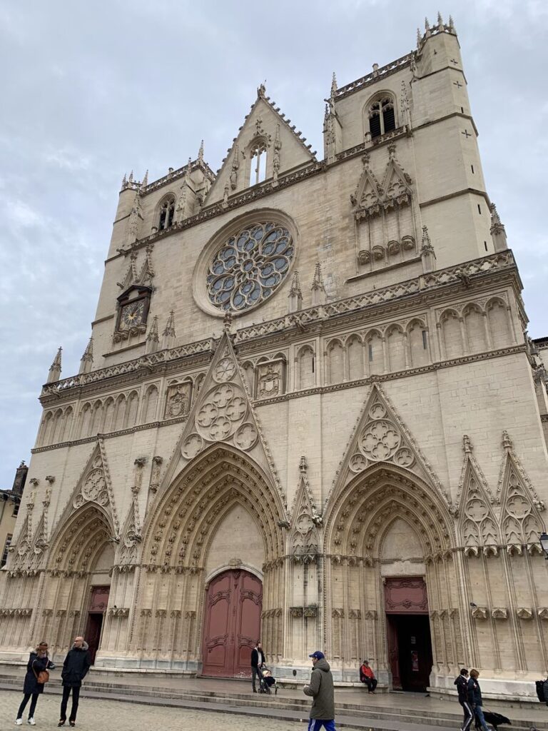 リヨン サン・ジャン大聖堂 外観
